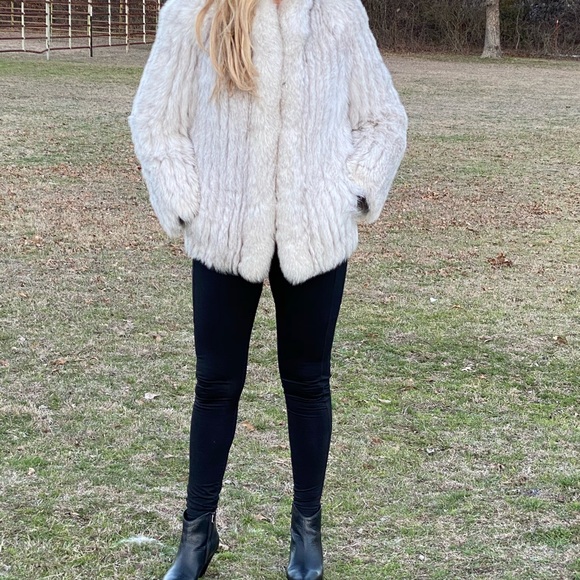 SAGA FOX JACKET FOX FUR JACKET WHITE BLUE FOX - Picture 3 of 8